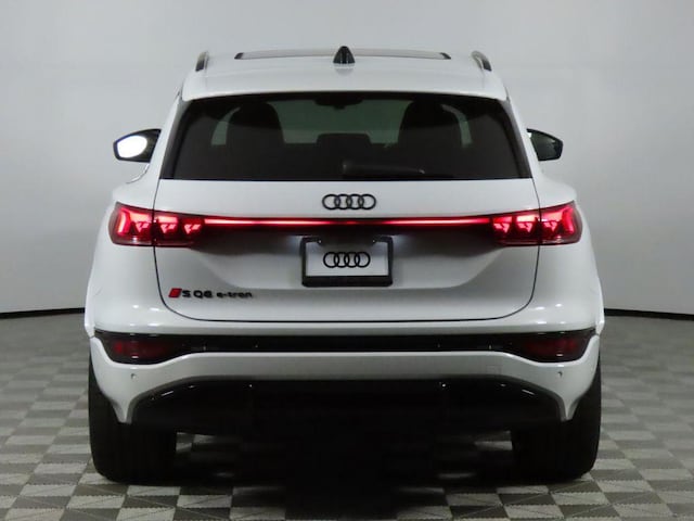 2027 Audi SQ6 e-tron