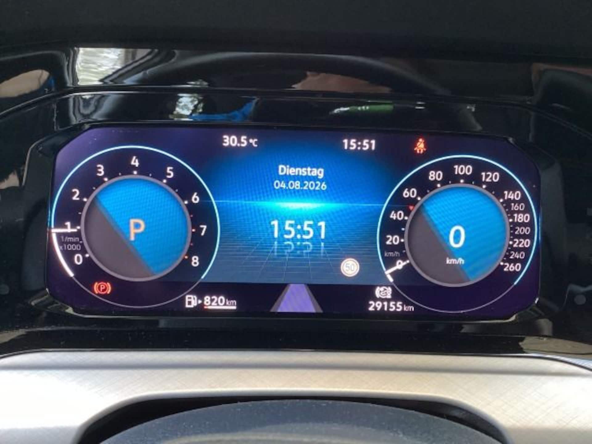 Volkswagen Golf Life