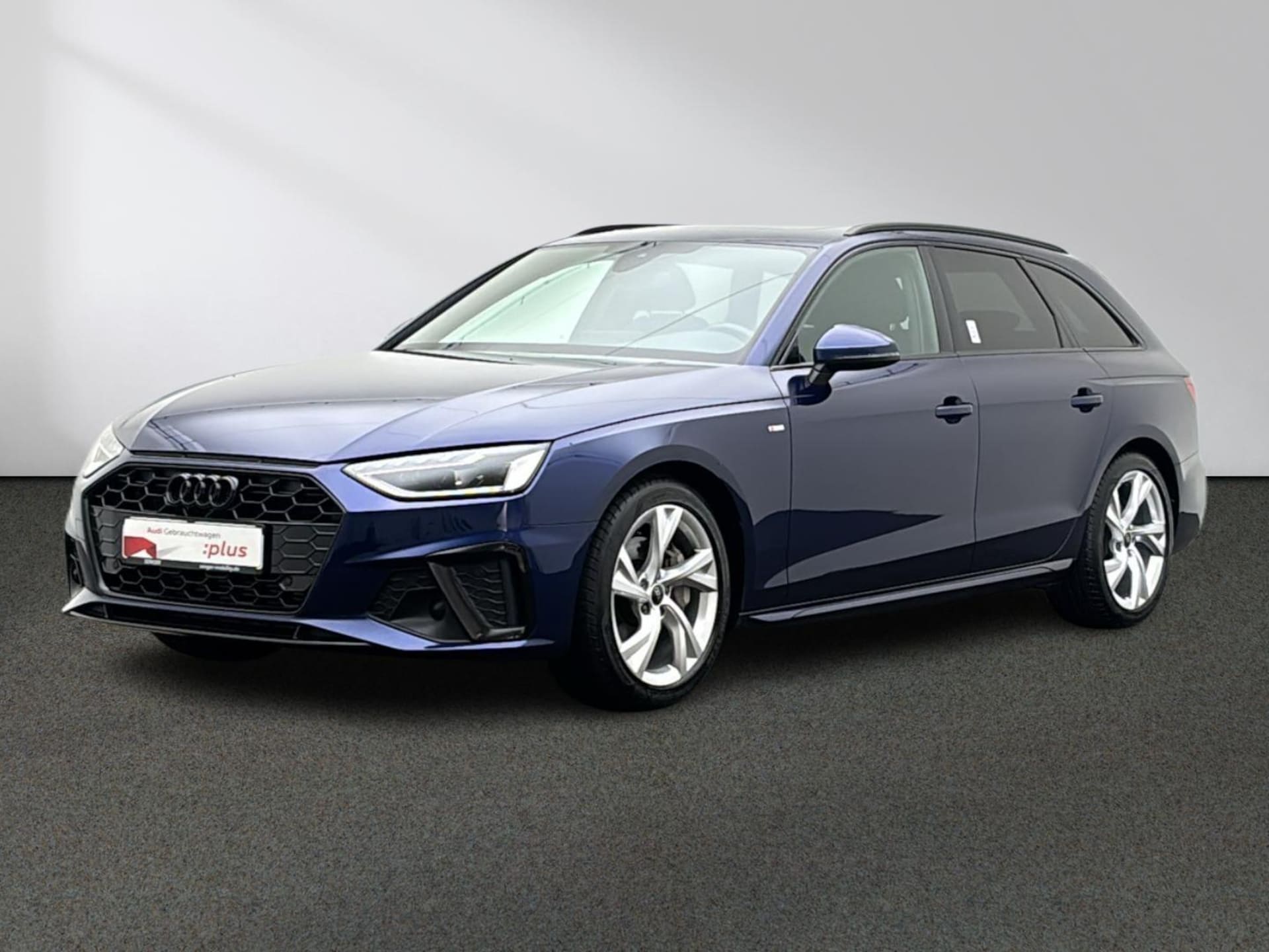 Audi A4 Avant S line