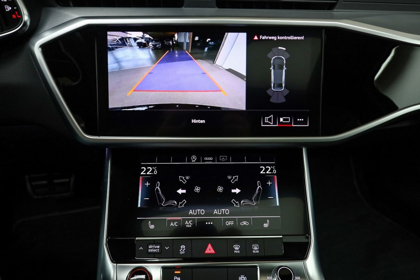 Bild über Audi S6 Limousine TDI quattro tiptronic - für weitere Informationen kontaktieren Sie den Audi Partner