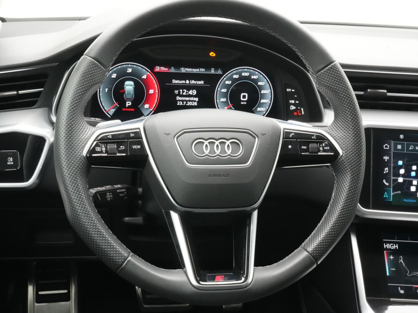 Bild über Audi S6 Avant TDI quattro tiptronic - für weitere Informationen kontaktieren Sie den Audi Partner