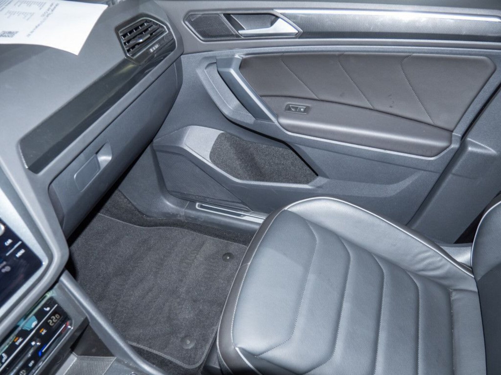 Volkswagen Tiguan – Bild 14