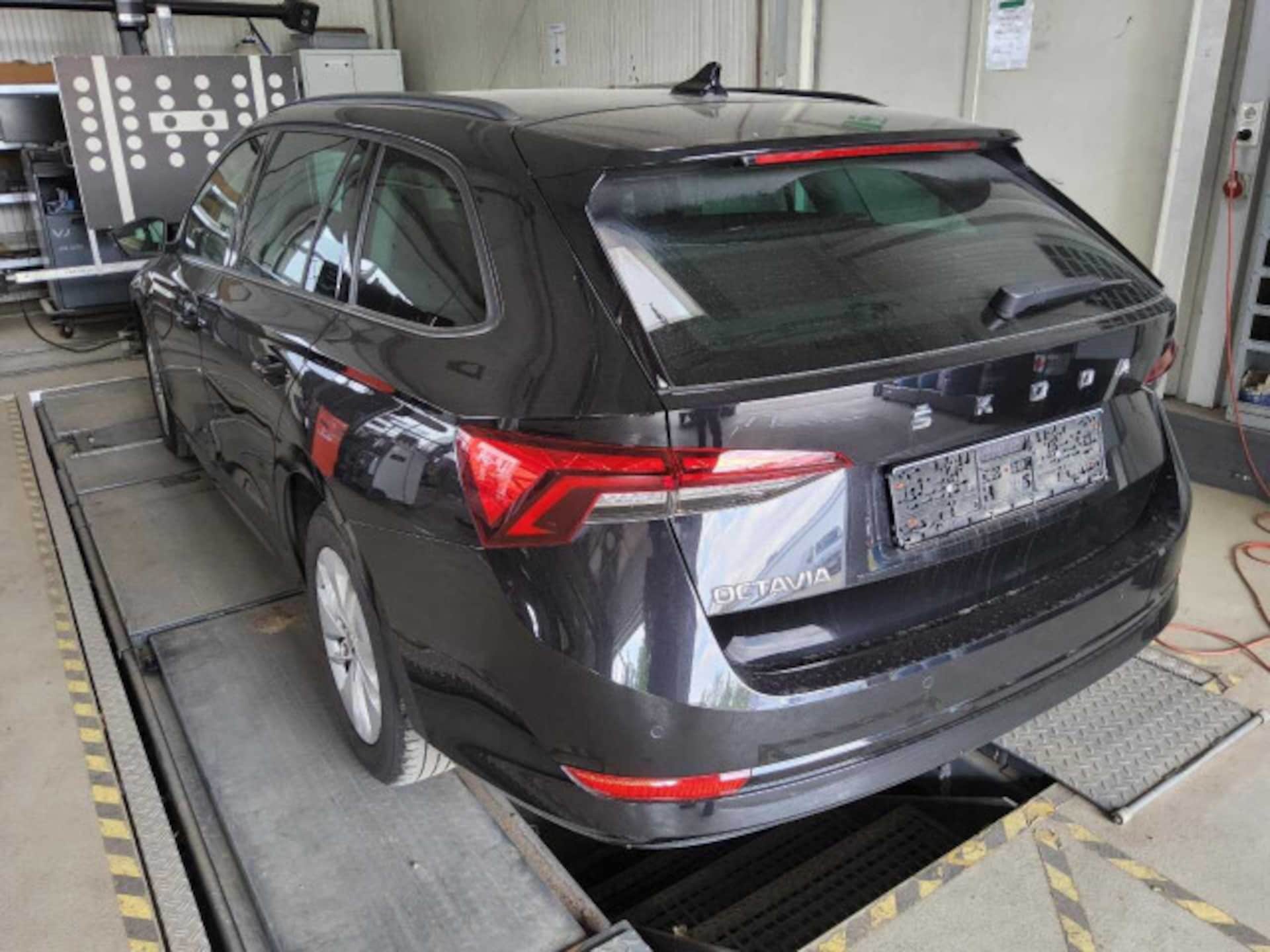 Skoda Octavia Combi Ambition