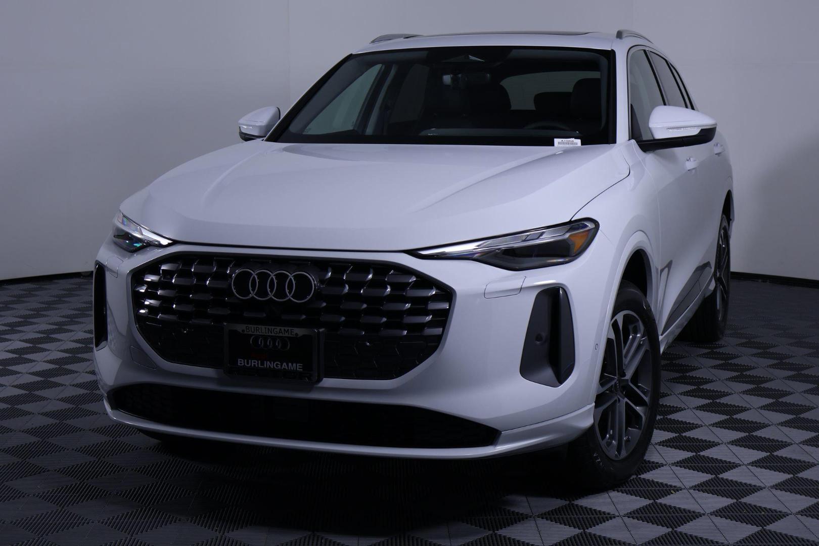 2026 Audi Q5 Premium quattro's photo