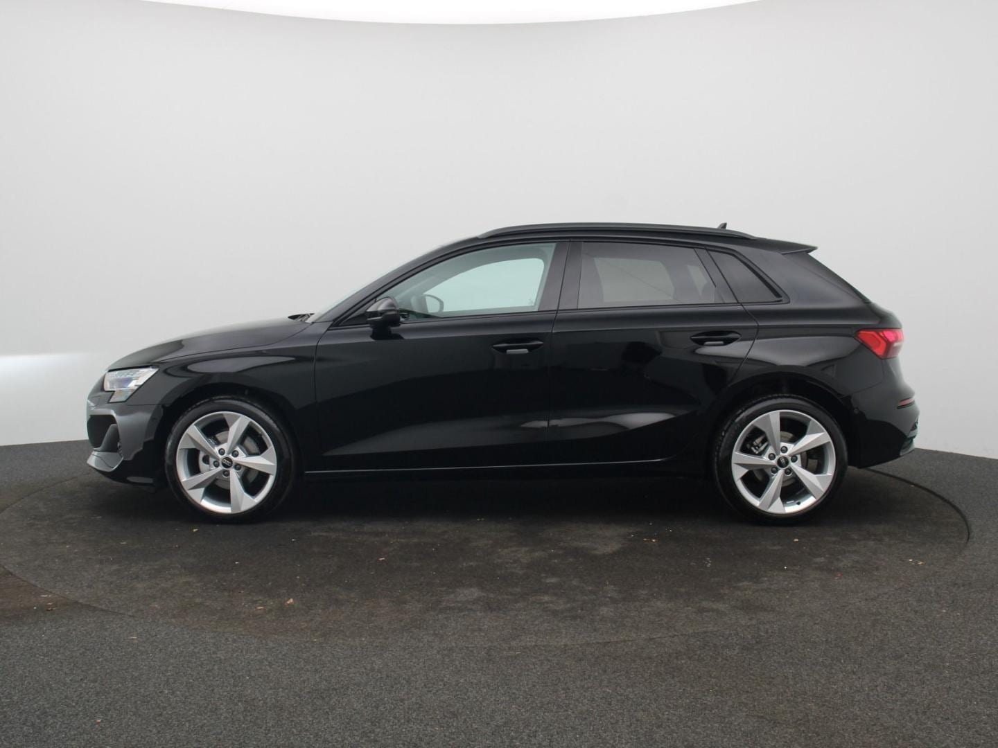 Bild über Audi A3 Sportback TFSI 85 kW S tronic - für weitere Informationen kontaktieren Sie den Audi Partner