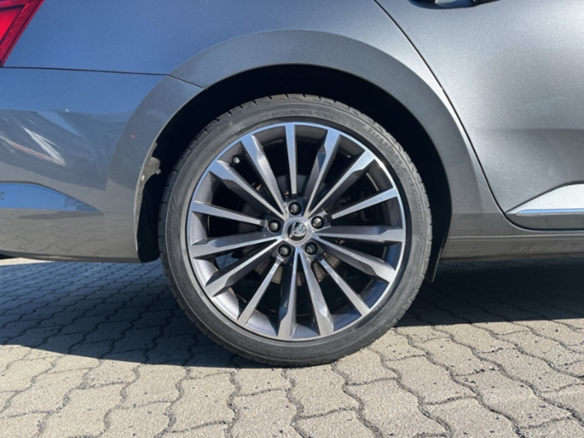 Skoda Superb Combi Laurin & Klement