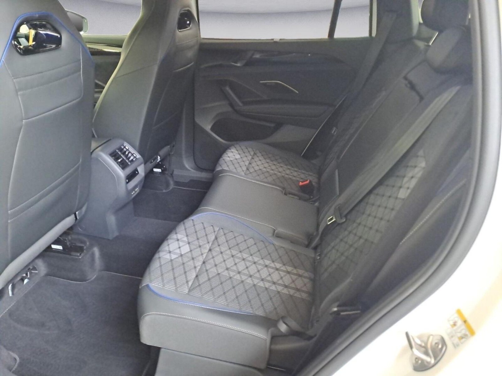 Volkswagen Tayron – Bild 14