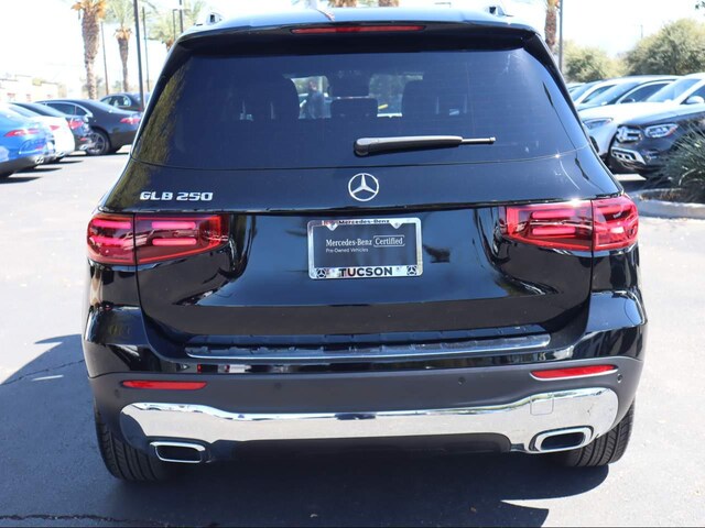 2025 Mercedes-Benz GLB 250