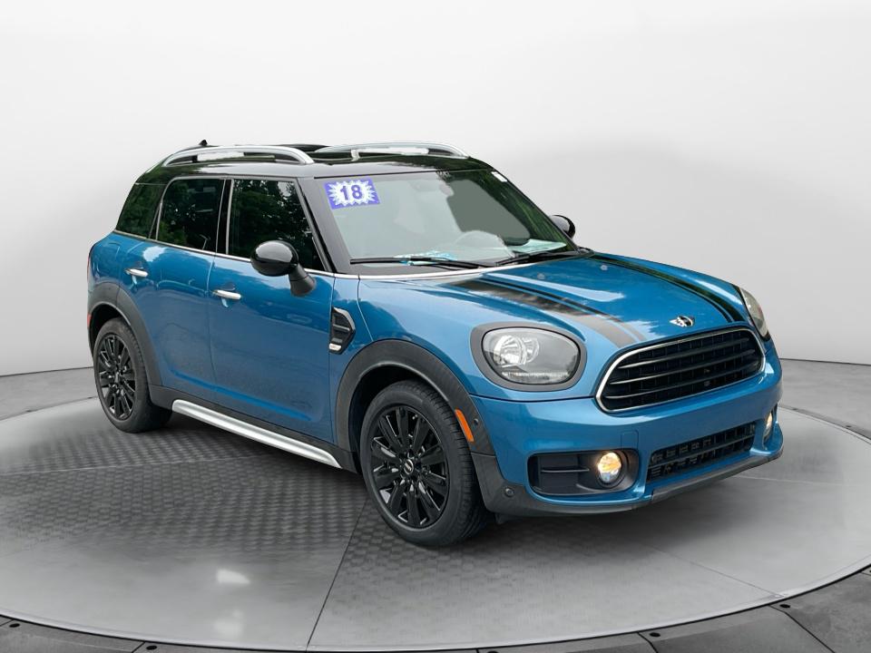 2018 MINI Countryman Cooper's photo