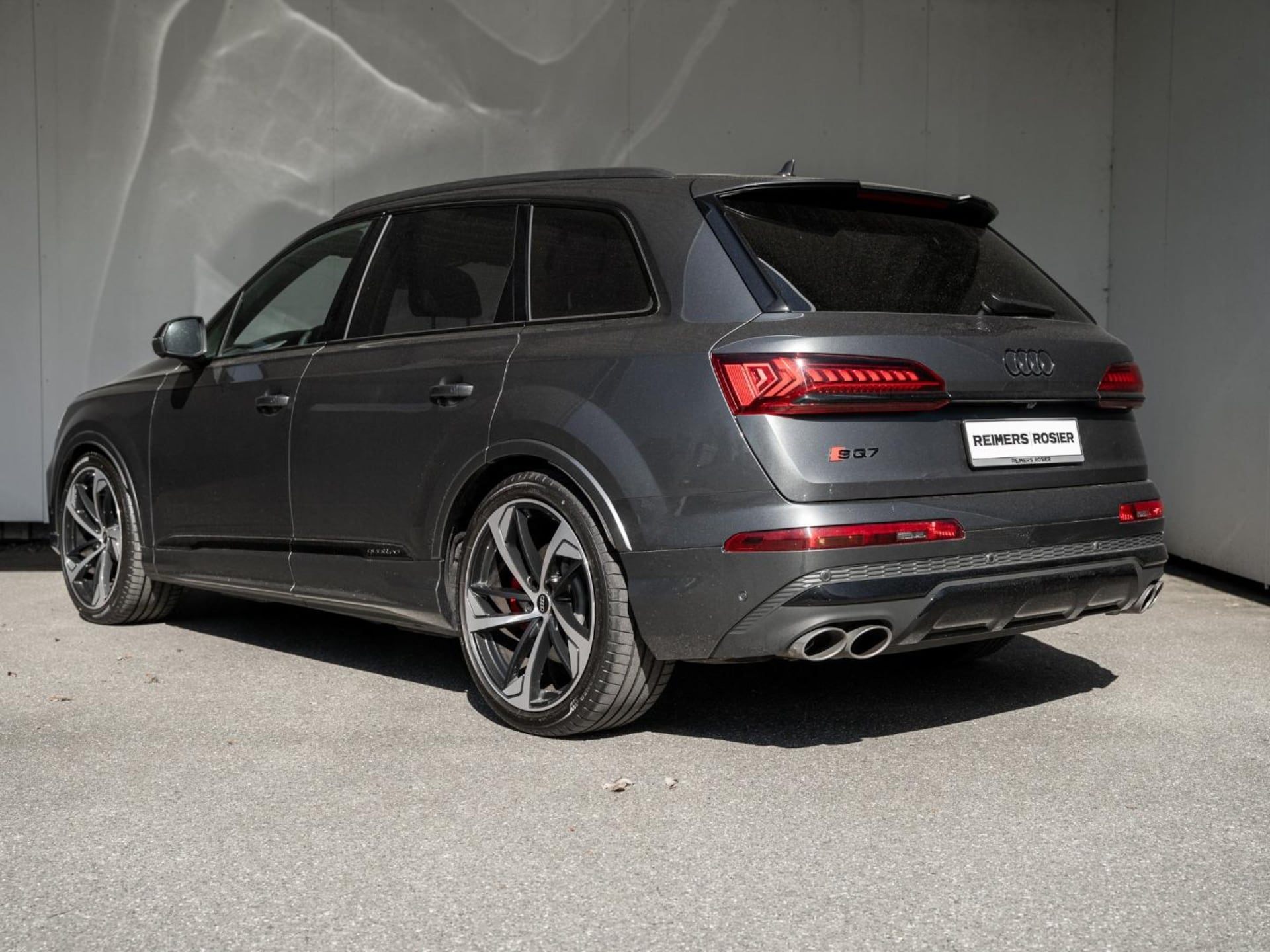 Audi SQ7 SUV