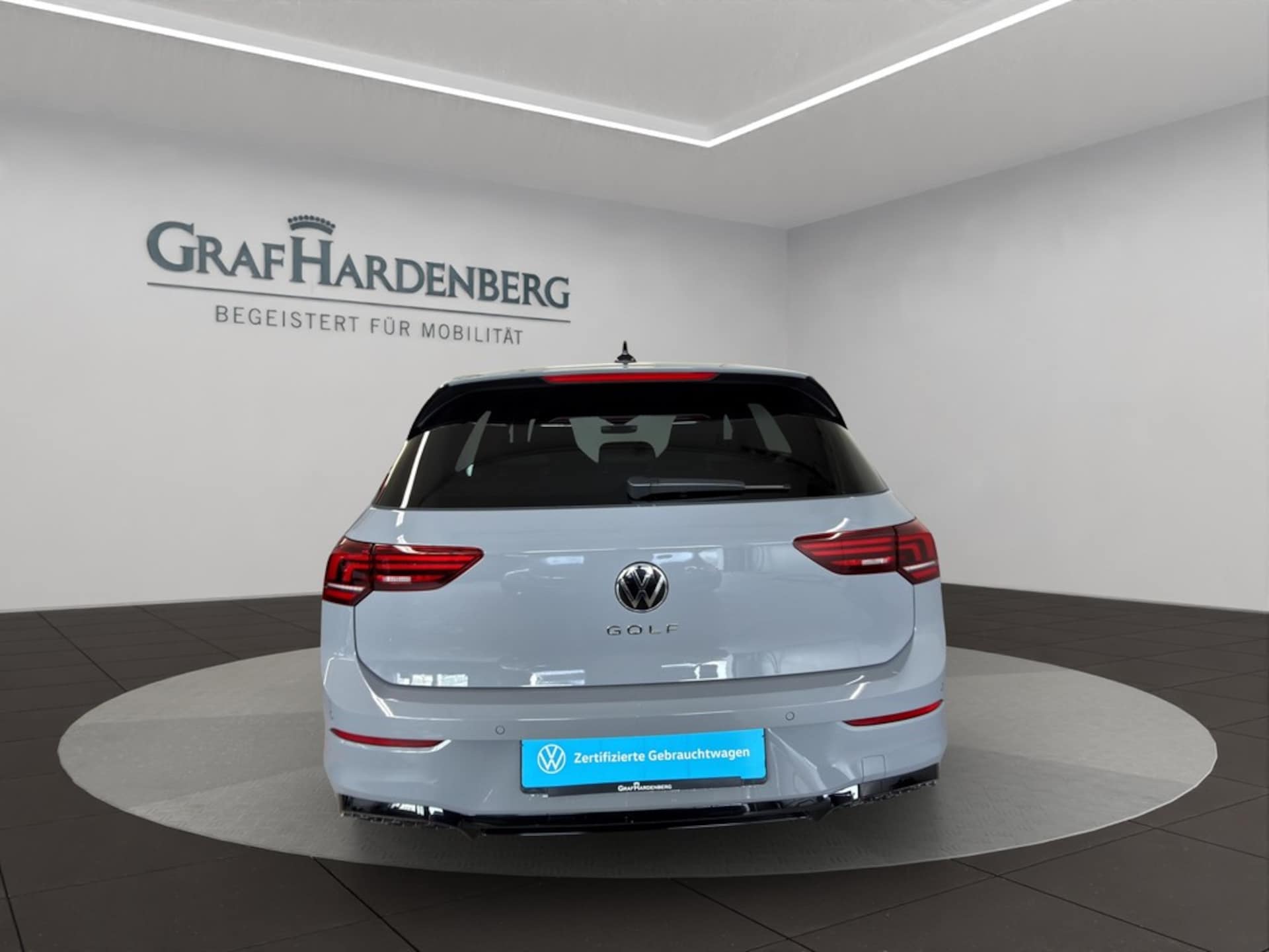 Volkswagen Golf R-Line