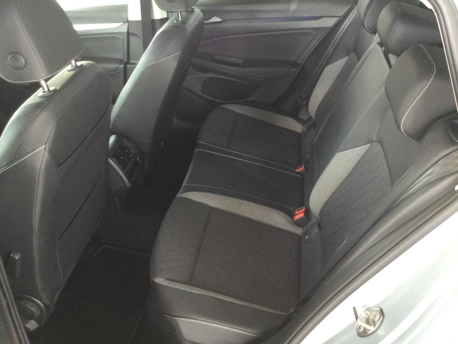 Volkswagen Golf Variant – Bild 10