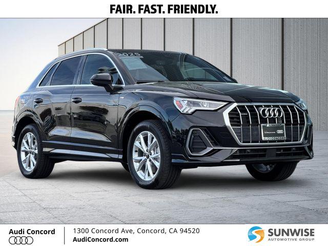 2025 Audi Q3 45 TFSI S Line Premium quattro's photo