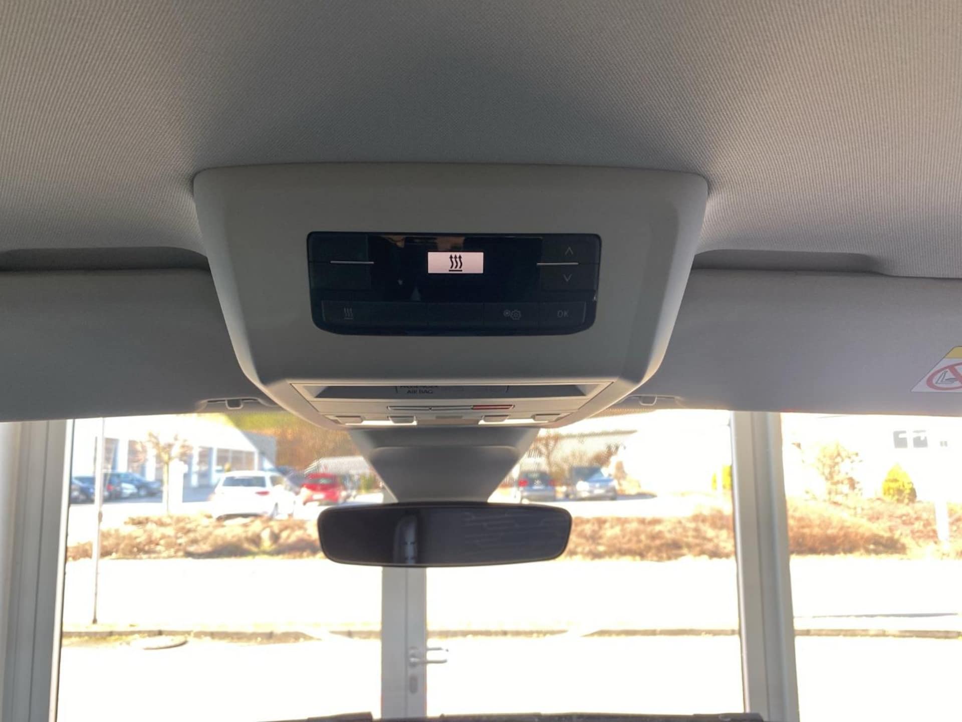 Volkswagen T6.1 Caravelle langer Radstand Comfortline