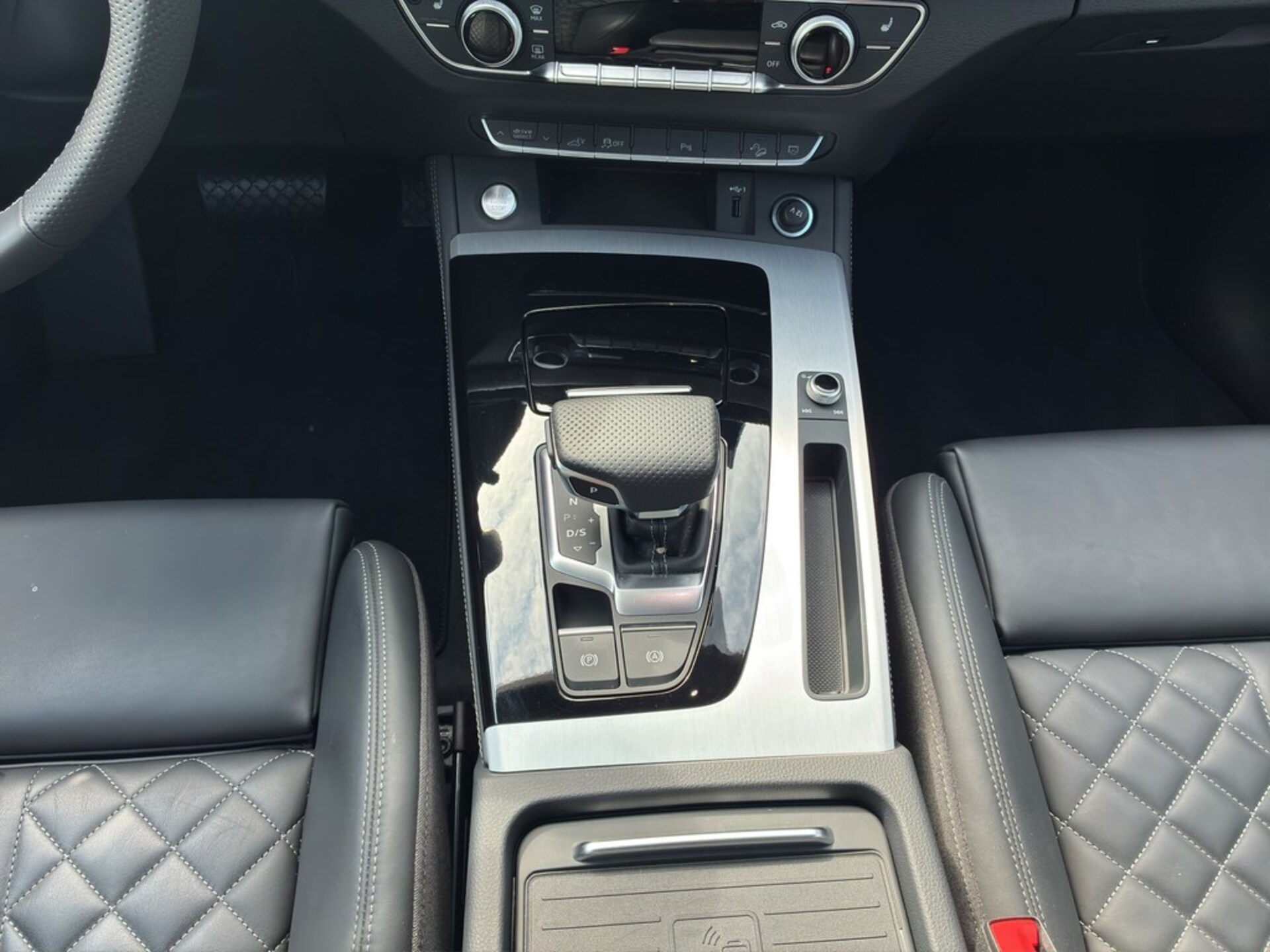 Audi Q5 TFSI e S line