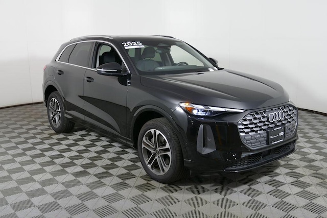 Photo of 2025 Audi Q5