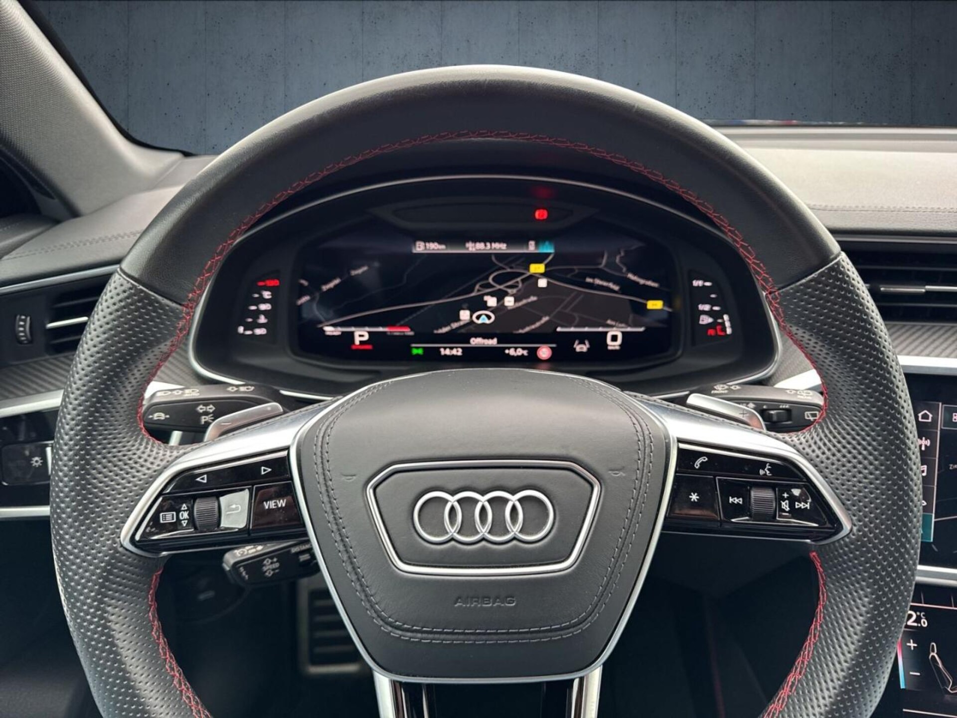 Audi S6 Avant