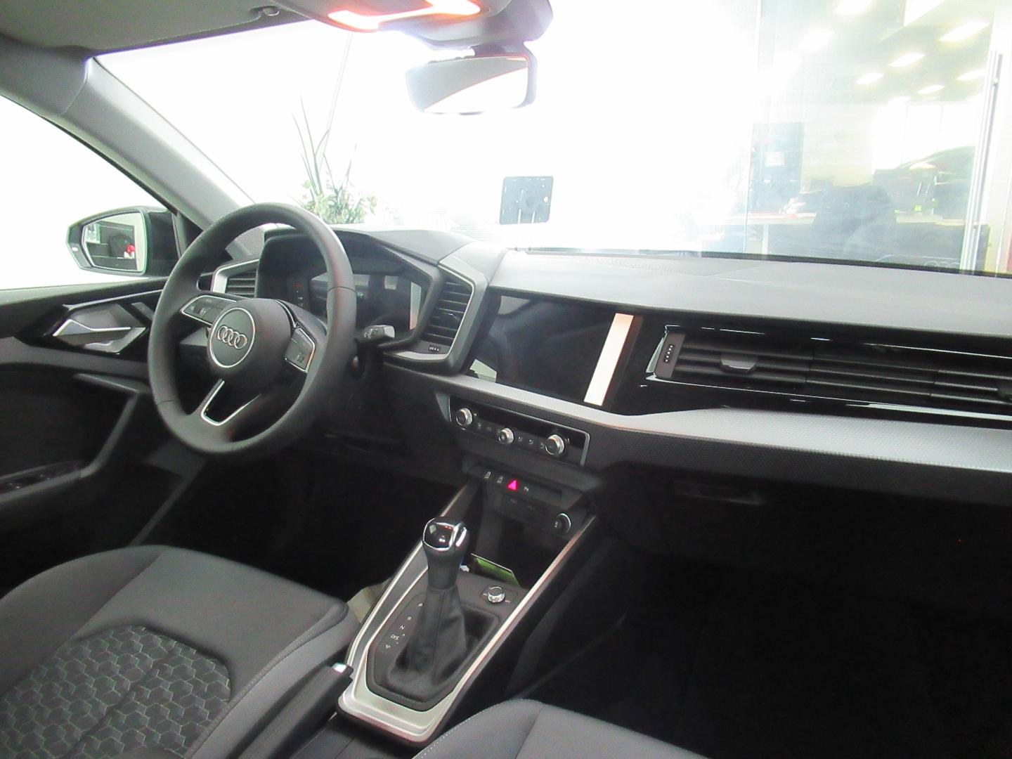 Image about Audi A1 Sportback Design 25 TFSI 70 kW (95 ch) S tronic