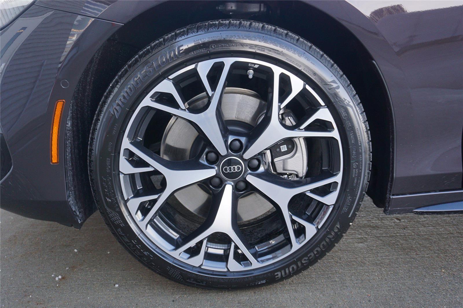 2026 Audi A6 Premium Plus - Photo 23