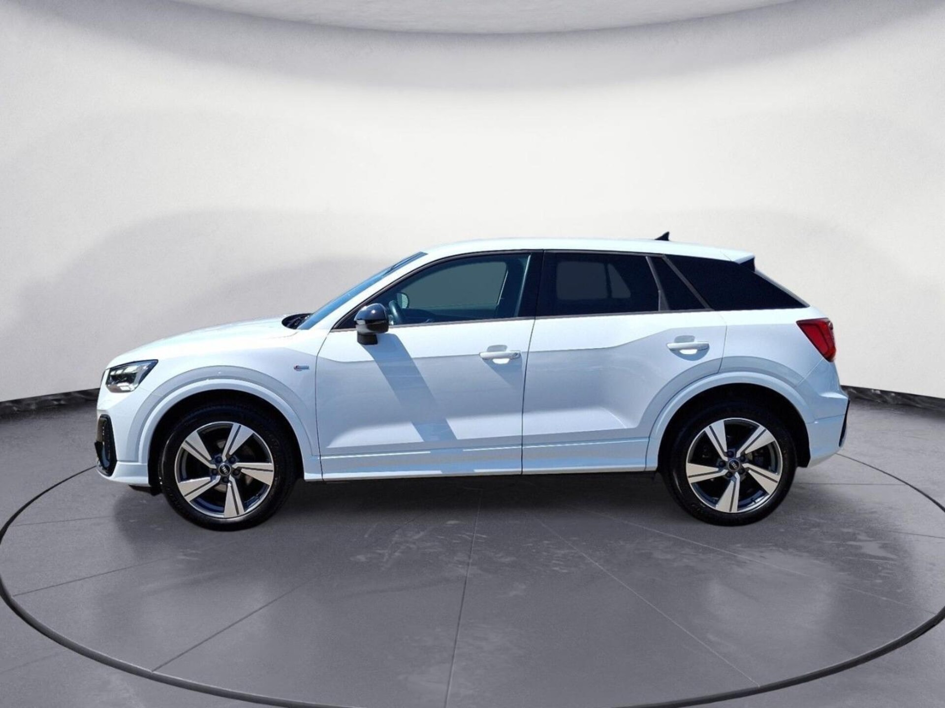 Audi Q2 S line