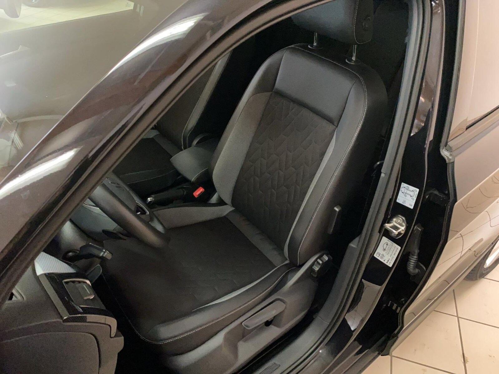 Volkswagen T-Cross – Bild 19