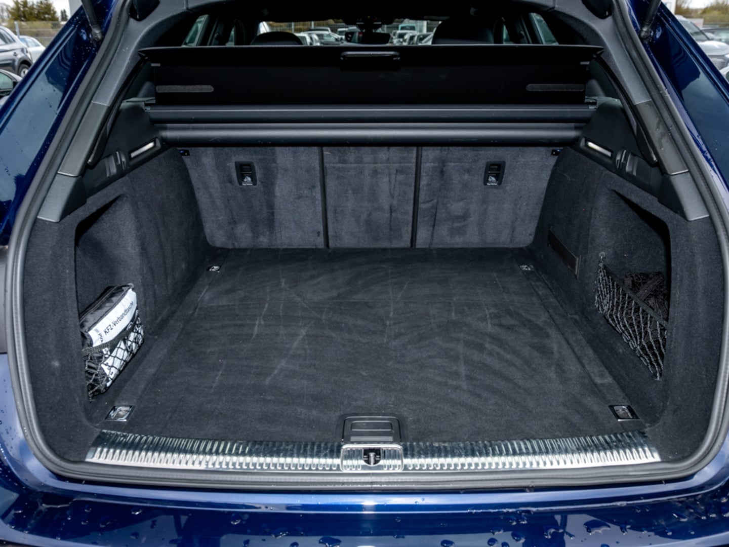 Bild über Audi A4 Avant advanced 40 TDI S tronic - für weitere Informationen kontaktieren Sie den Audi Partner