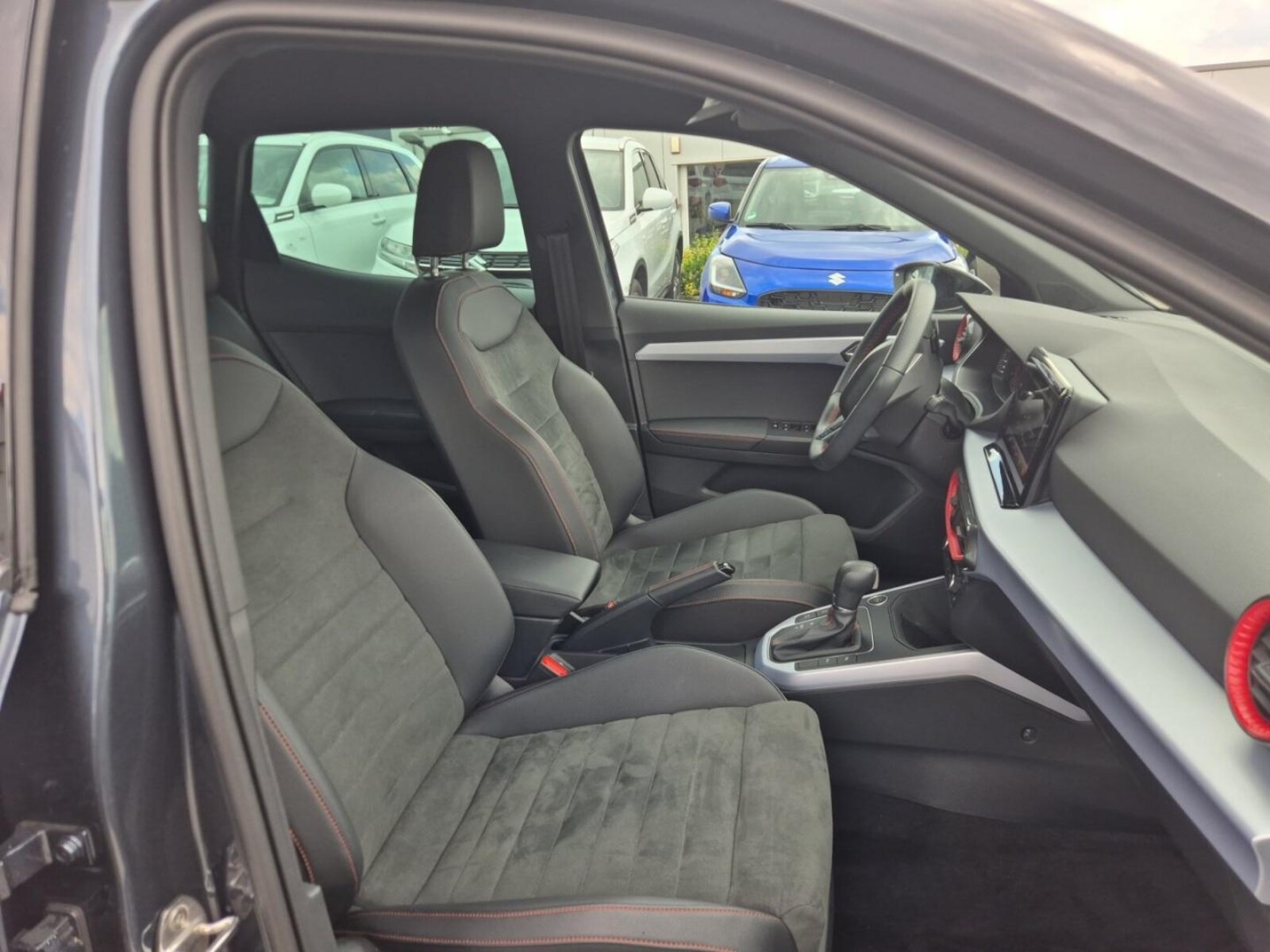SEAT Arona – Bild 11