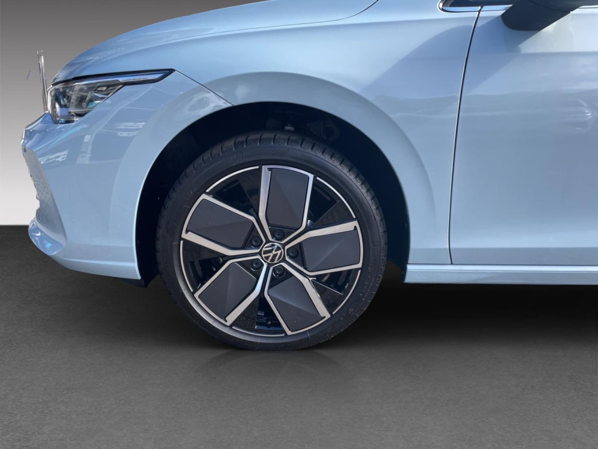 Volkswagen Golf Style