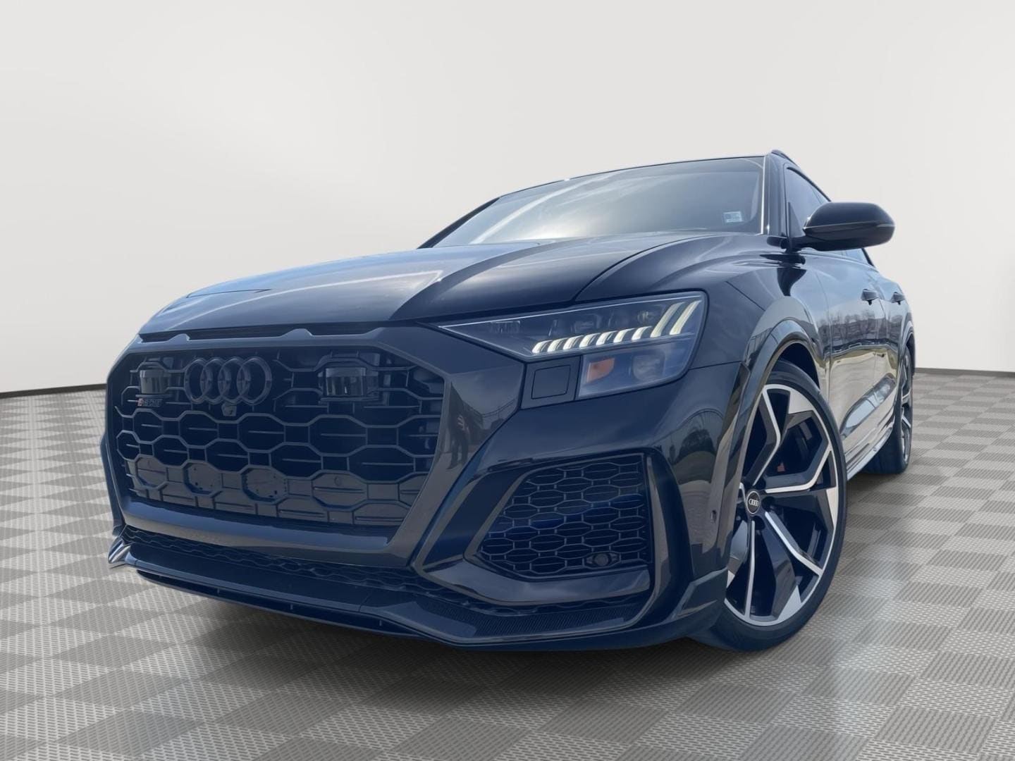 2022 Audi RS Q8 -'s photo
