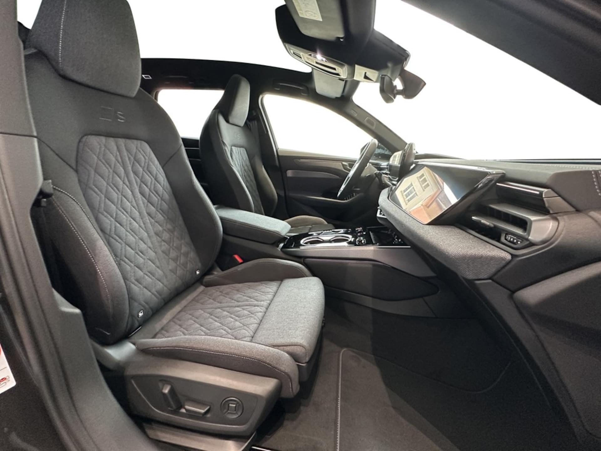 Audi A6 Avant edition one