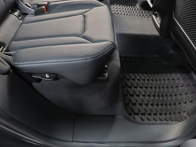 2026 Audi Q8 Prestige - Photo 28