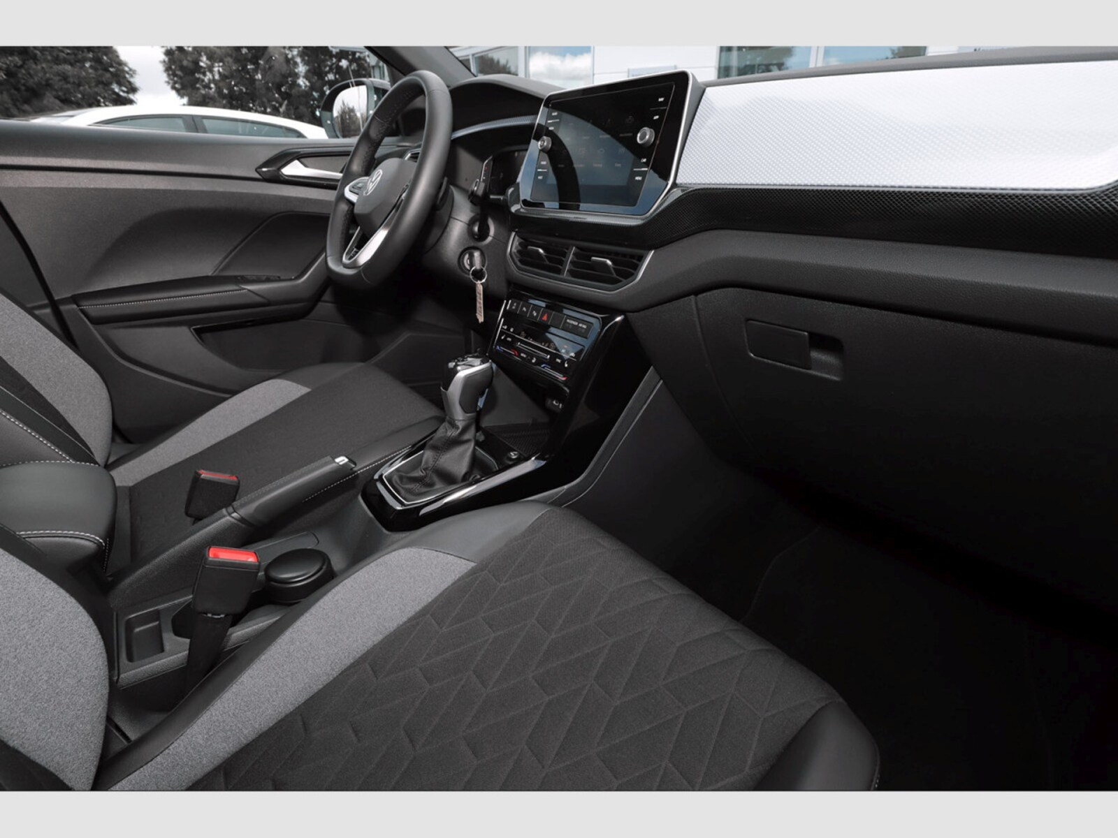 Volkswagen T-Cross – Bild 8