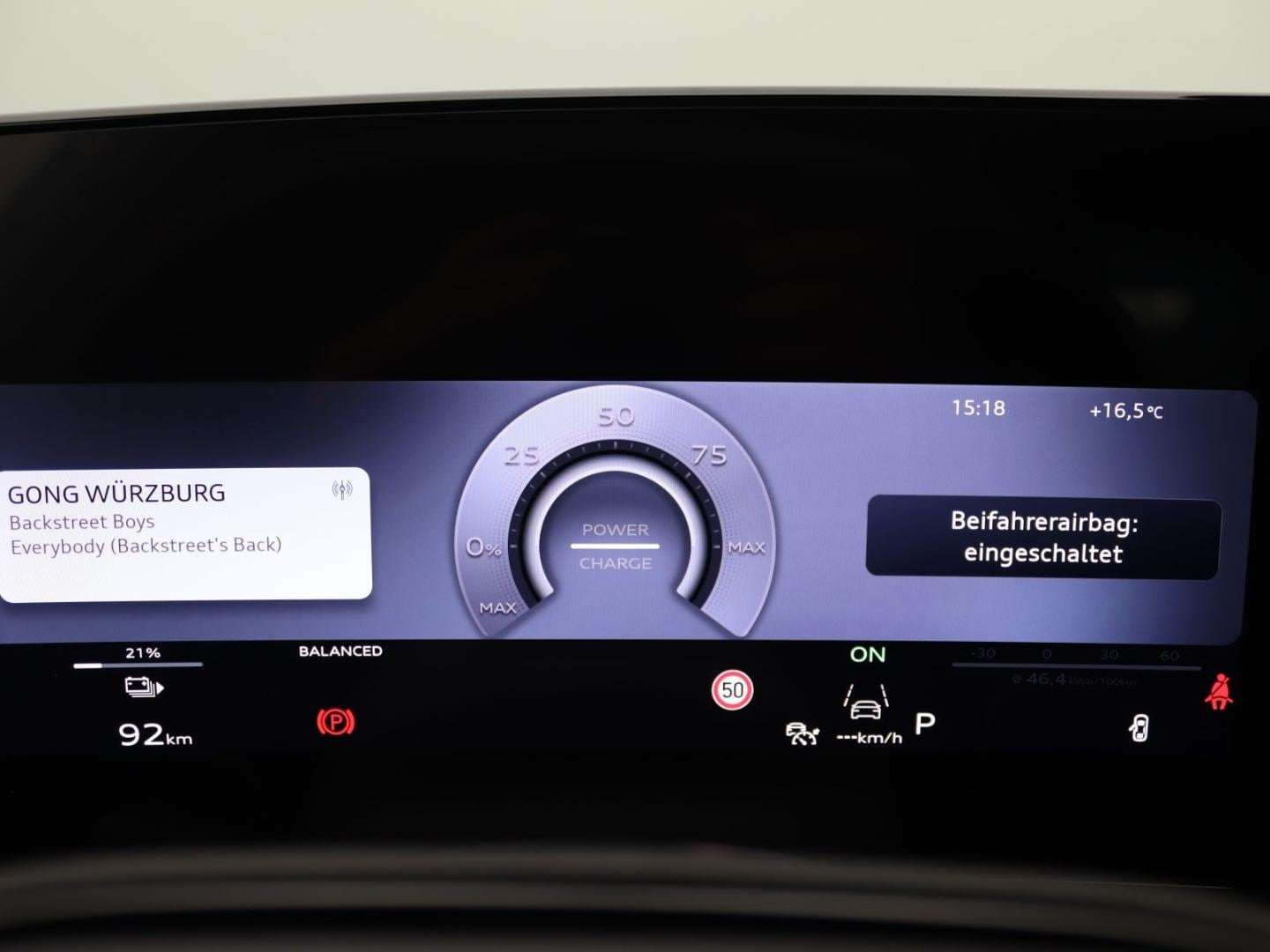 Bild über Audi Q4 Sportback e-tron e-tron quattro 220 kW - für weitere Informationen kontaktieren Sie den Audi Partner