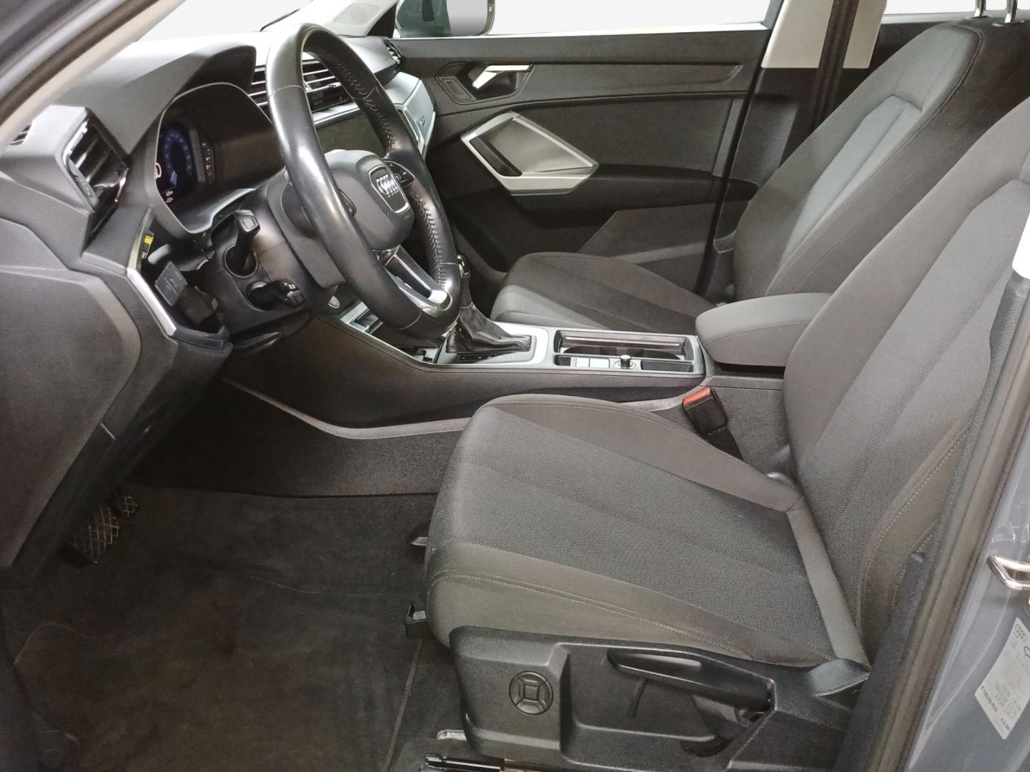 Image de Audi Q3 Basis 40 TFSI quattro 140 kW (190 ch) S tronic - for more details contact your dealer