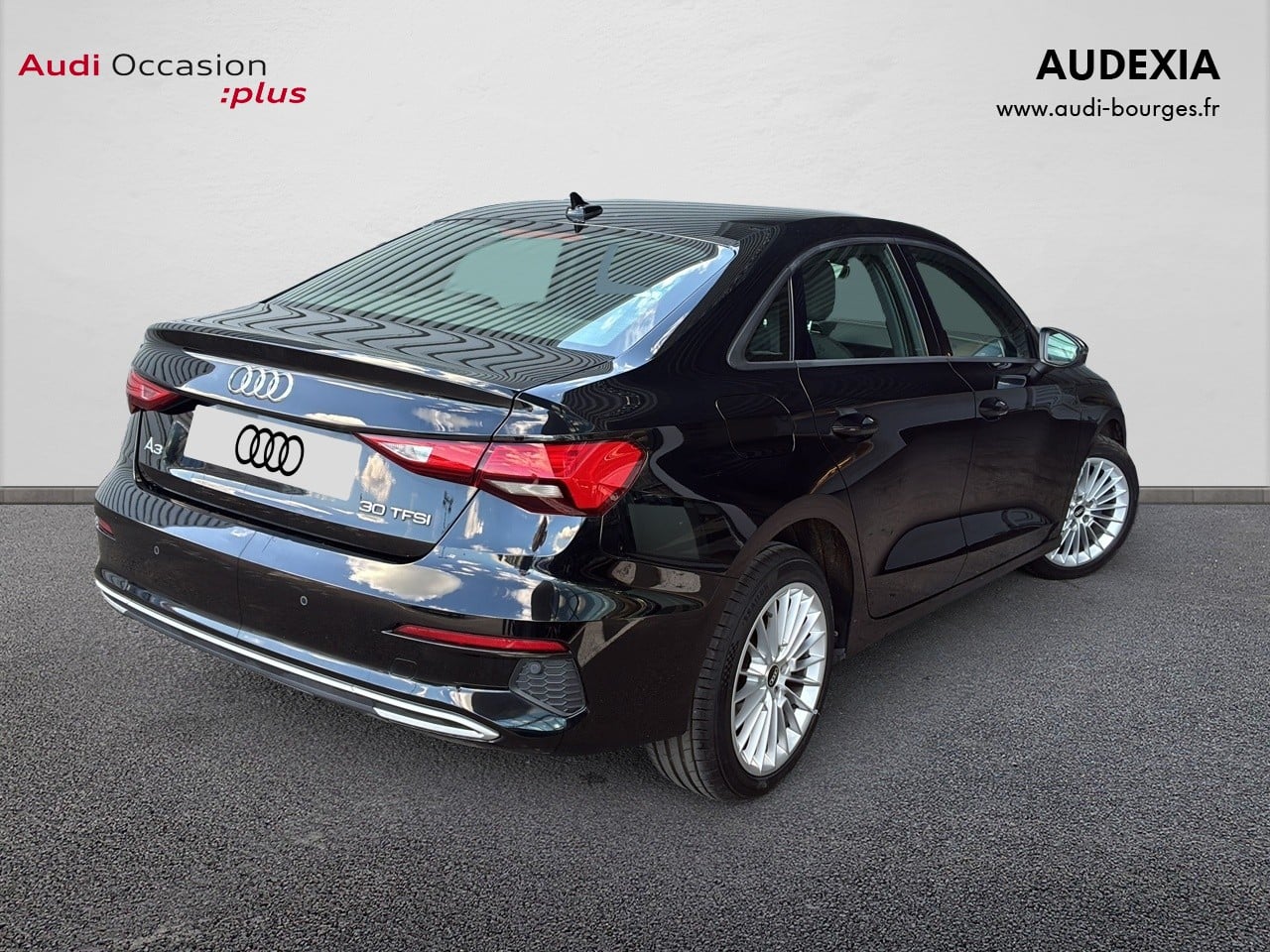 Image about Audi A3 Berline Design Luxe 30 TFSI 81 kW (110 ch) 6 vitesses