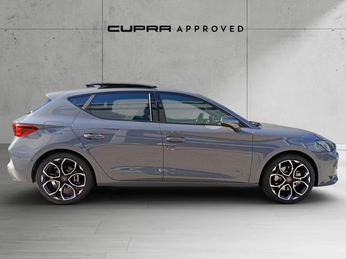 CUPRA Leon León 1.5 TSI e-Hybrid DSG 150 kW (204 CV) — photo 4