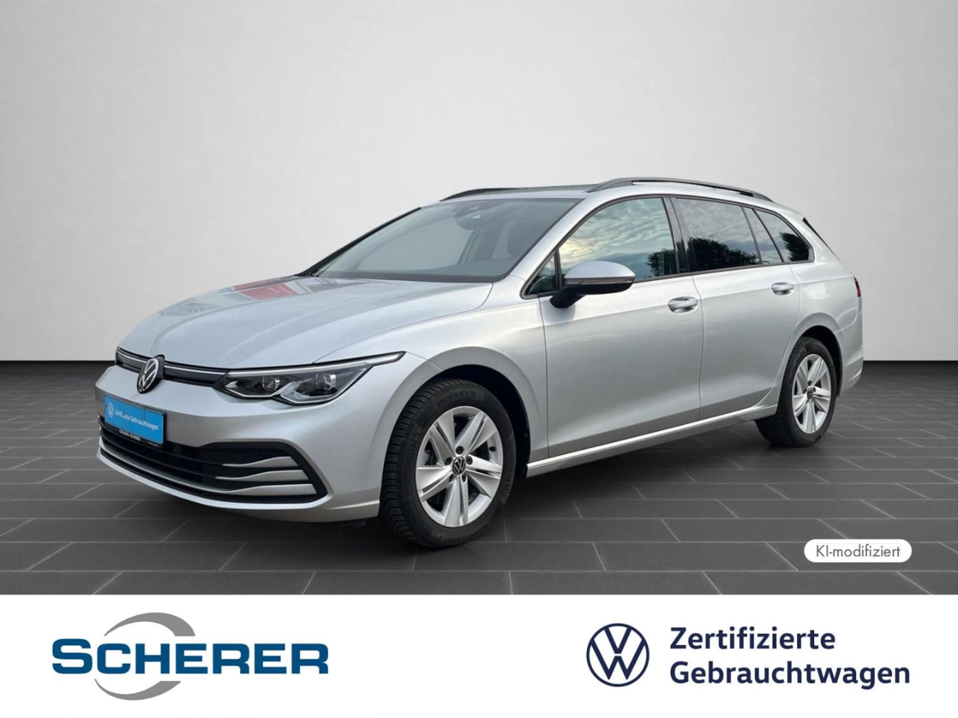 Volkswagen Golf Variant Life