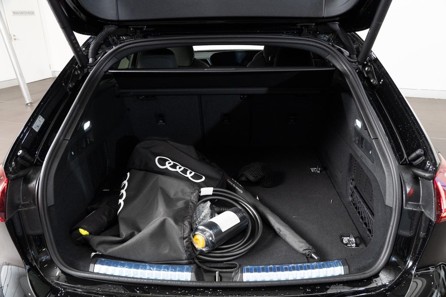 Image about Audi A5 Avant TFSI e e-hybrid quattro 270 kW S tronic