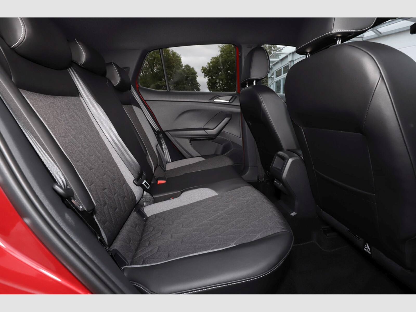 Volkswagen T-Cross – Bild 9