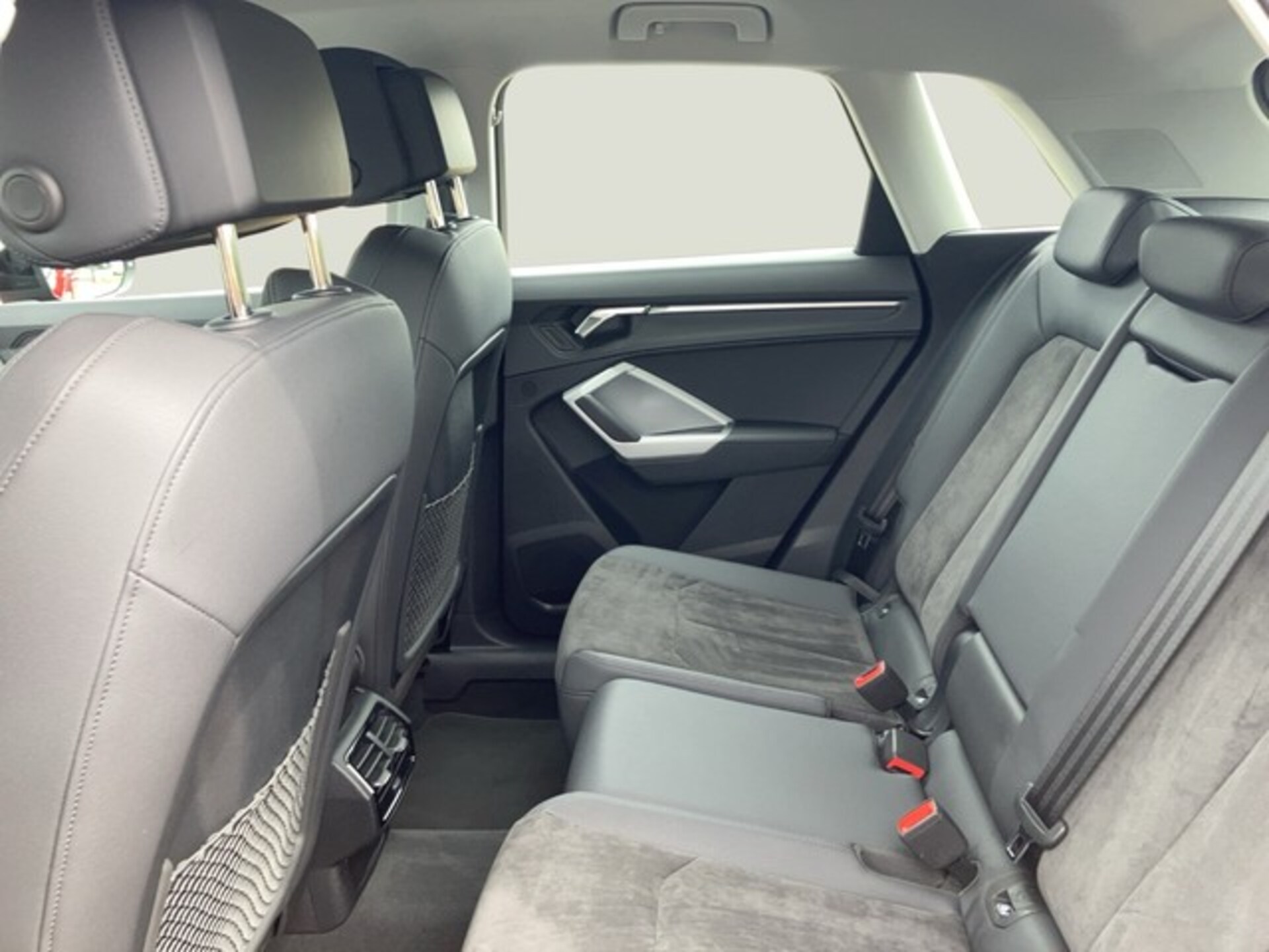 Audi Q3 SUV S line