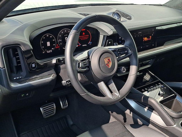 2025 Porsche Cayenne
