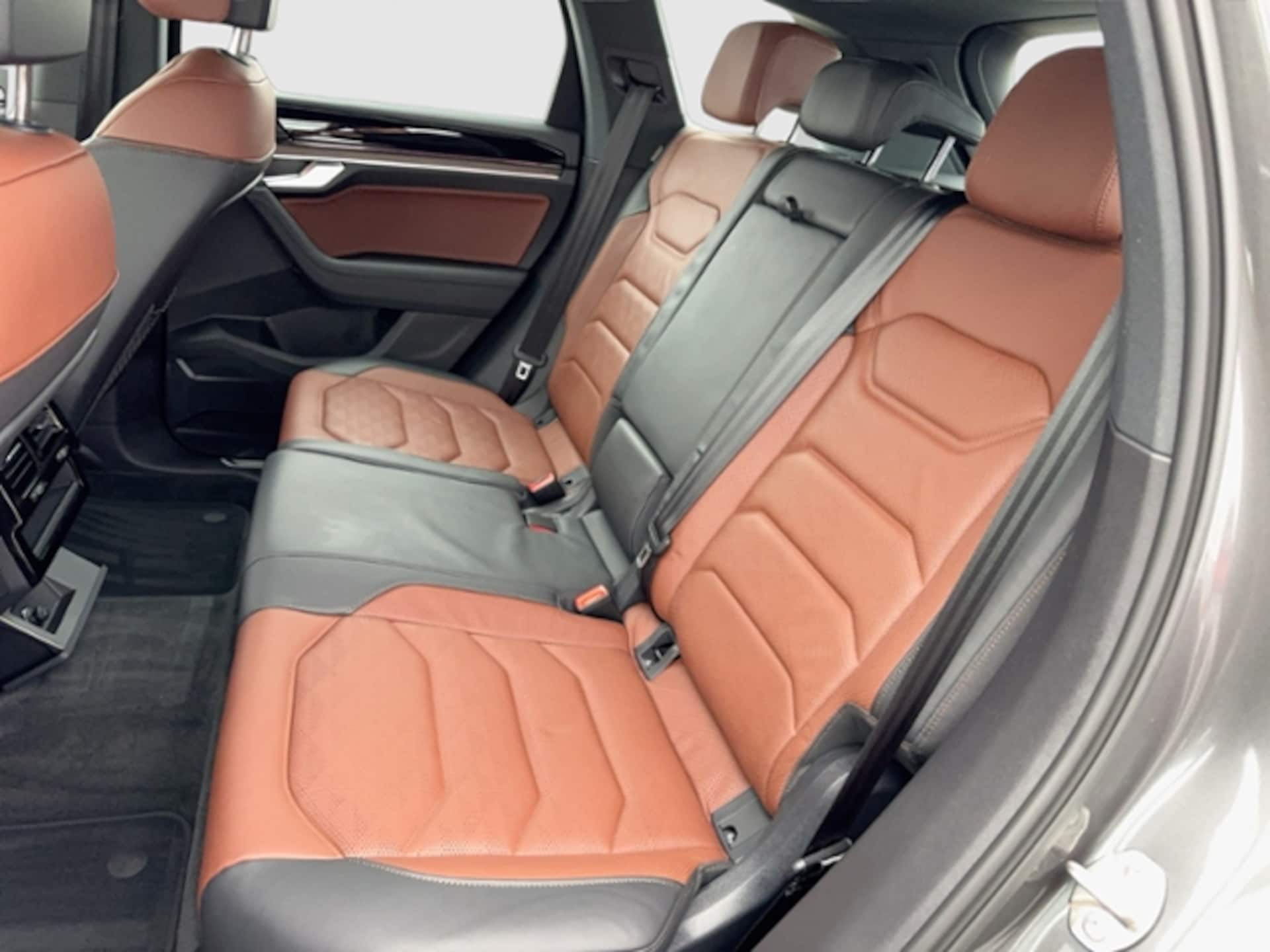 Volkswagen Touareg Atmosphere