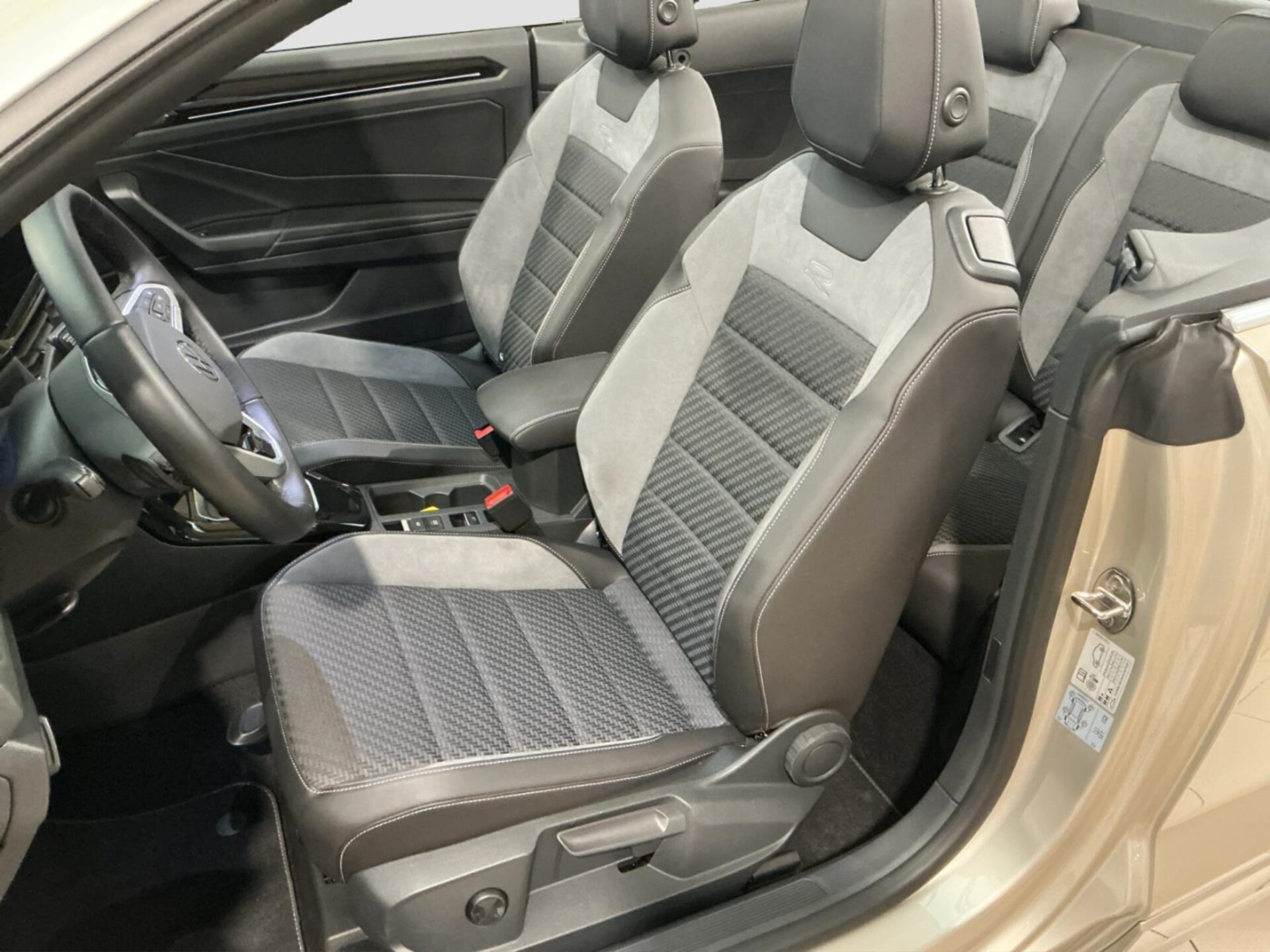 Volkswagen T-Roc Cabriolet R-Line