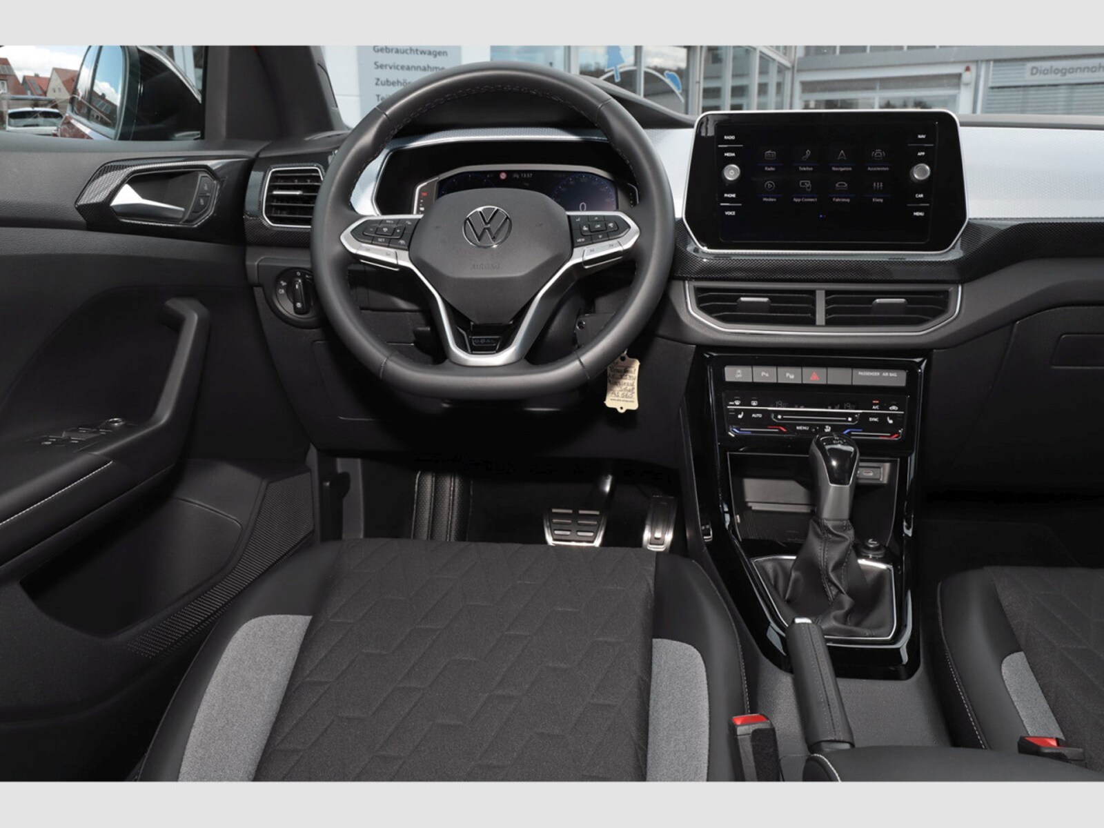 Volkswagen T-Cross – Bild 11