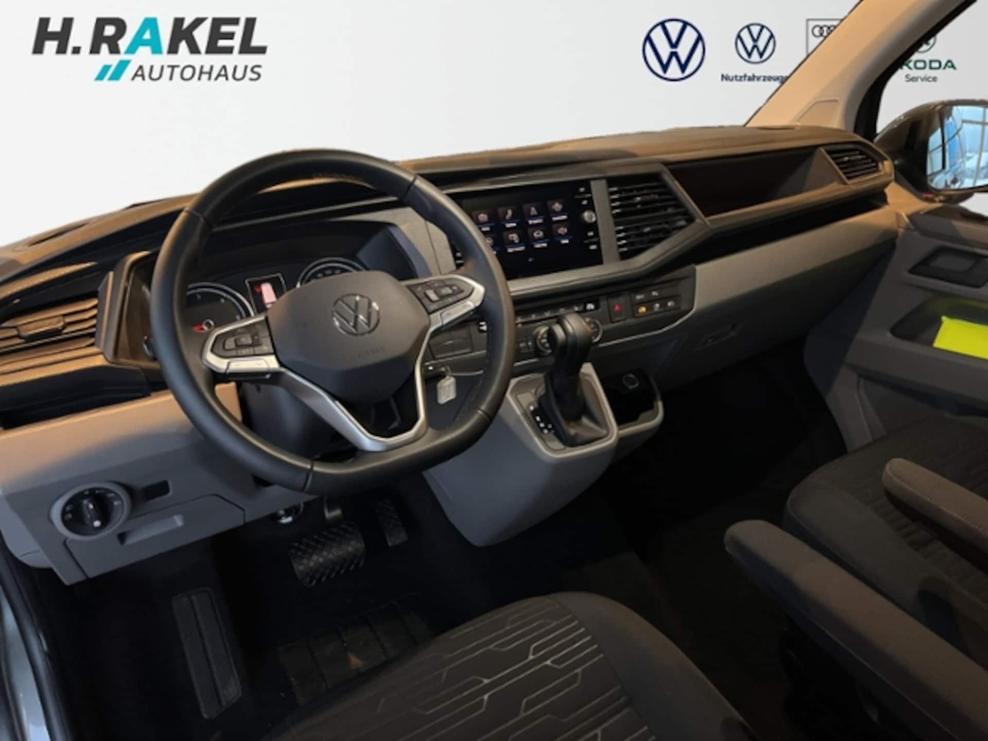 Volkswagen T6.1 Caravelle kurzer Radstand Comfortline