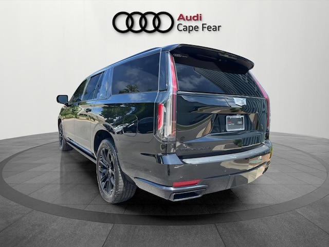 2023 Cadillac Escalade ESV
