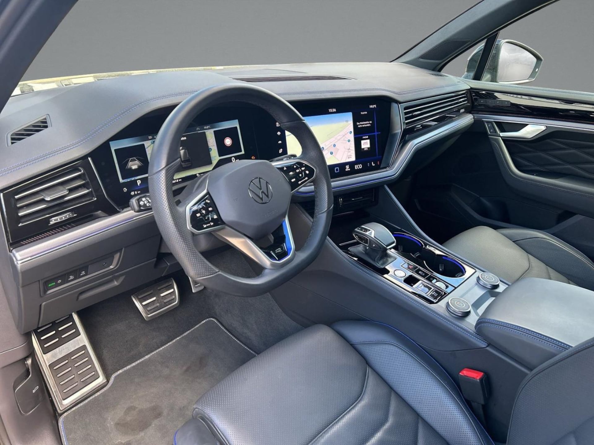 Volkswagen Touareg R