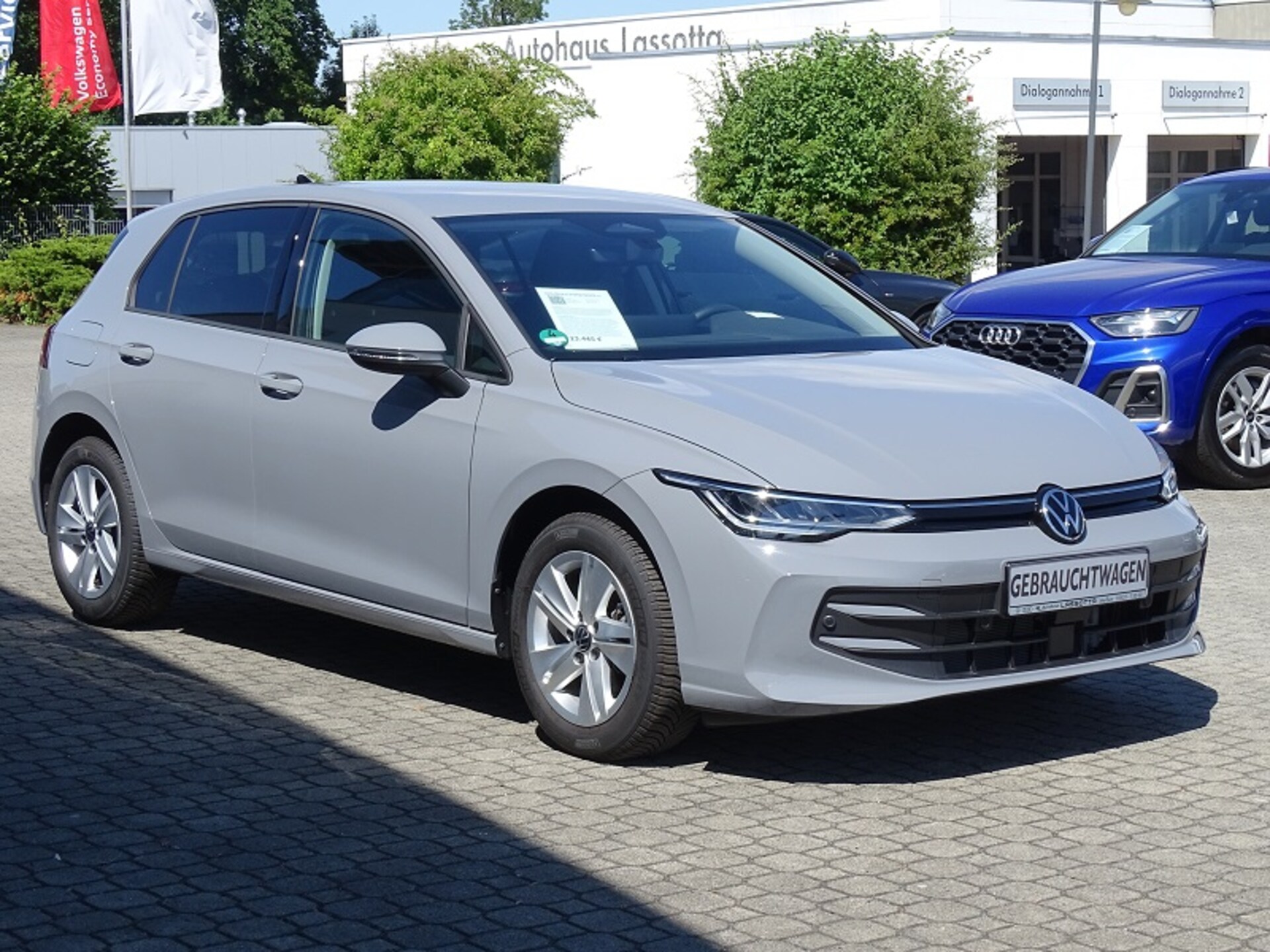 Volkswagen Golf Life