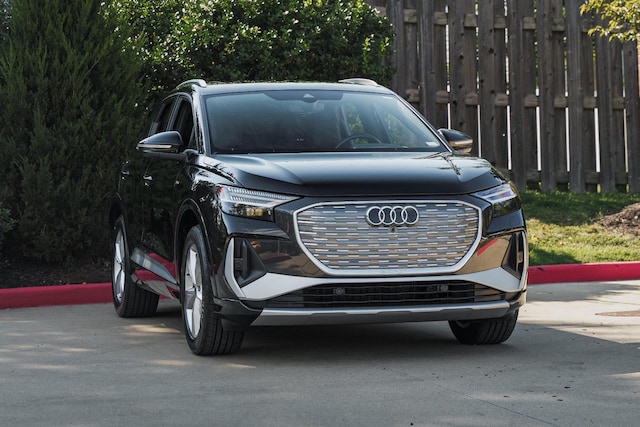 Certified 2023 Audi Q4 e-tron Prestige with VIN WA1M2BFZ6PP058333 for sale in Kirkwood, MO