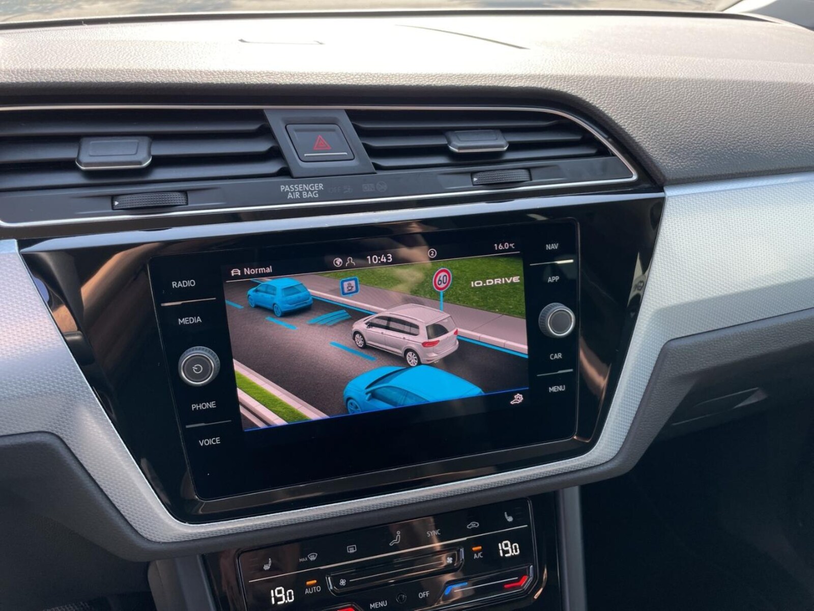 Volkswagen Touran – Bild 24